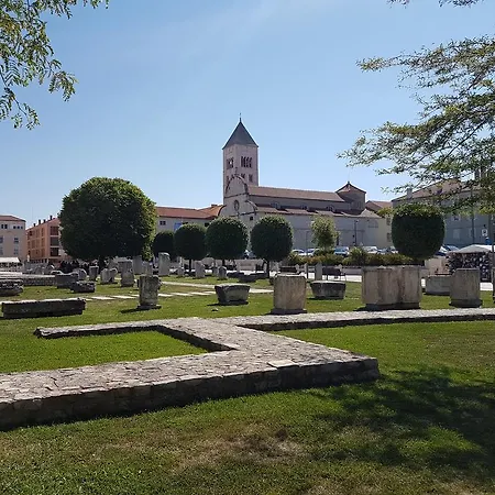 Daire Varos Zadar