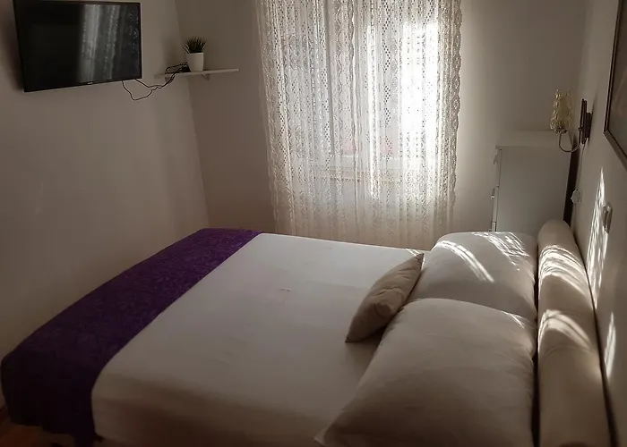 Διαμέρισμα Varos Ζαντάρ